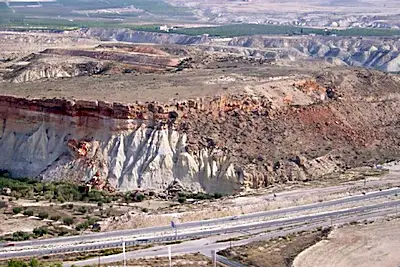 Mula se hace con la propiedad de todos sus grandes yacimientos arqueológicos tras comprar el Cerro de La Almagra